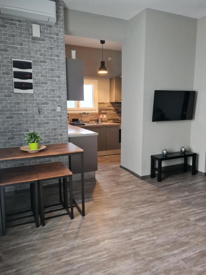 Trikala Easy Living B1 Kai B2 Apartment Exterior photo
